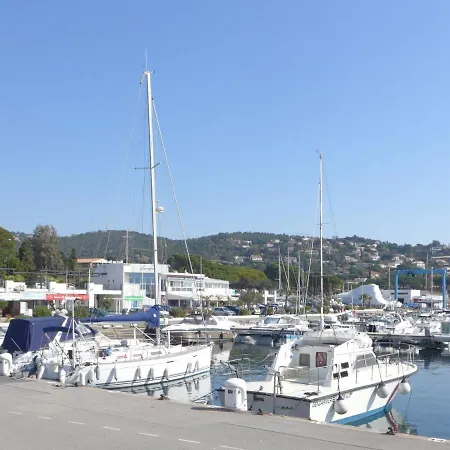 Les Grenadines By Interhome Les Issambres